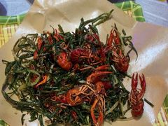-肥肥虾庄·金牌油焖大虾(首义路店)