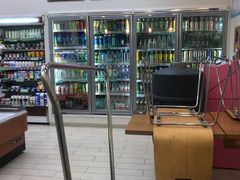 -全家便利店(银翔路店)