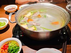 特色锅底-牛焱·贵州黄牛肉火锅(城西银泰店)