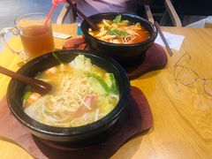 云南过桥米线-格朗合 · 鸡汤米线(和悦汇店)