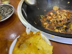 -曹丞相·地锅鸡·地锅鱼(武林店)