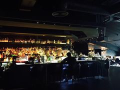 -UNI UNI(环亚凯瑟琳店)