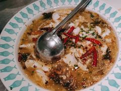 -姚姚酸菜鱼·金戈戈香港豉油鸡(喜荟城联名店)