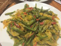 -一群羊手扒肉·火锅·早茶(远东公寓店)
