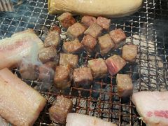 雪花肉粒-肉甲韩国木炭烤肉(新壹街1店)