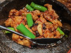干锅牛蛙-桂满陇·景观餐厅(新世界店)