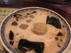-黄氏壹品汇•水牛奶甜品(全国总店)