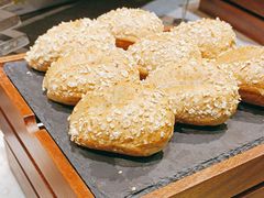 -昆山裕元花园酒店·温莎西餐厅