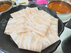 -魔法帽酱料牛肉小火锅(米兰店)