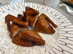 脆皮乳鸽-锦园春香港茶餐厅(西海湾旗舰店)
