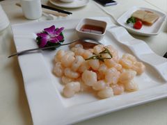 龙井虾仁-江南村酒家