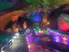 -九华秋浦胜境大王洞风景区