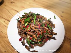 井冈山烟笋炒肉-白鹿江西餐厅(北师大店)
