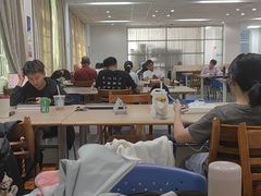 -三亚市图书馆