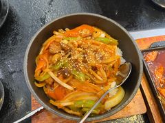 -臻牛烤肉