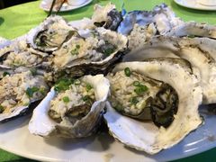 蒜蓉蒸乳山生蚝-盛港湾海鲜食府(黄沙店)