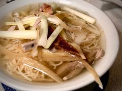 -壹零贰小馆(桂城石啃店)