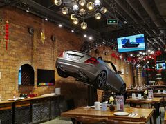 大堂-1886德国汽车餐厅(外滩十六铺码头店)