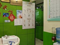 -辛巴宠物医疗中心·骨科·内分泌专科·心肾专科(亭林公园店)