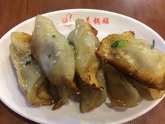 -小姜锅贴(凤凰街店)