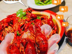 -沪小胖小龙虾(淮海中路旗舰店)