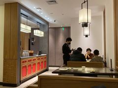 -闫府私房菜·百年鲁菜(恒隆店)