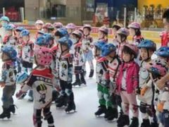 -悦动体能篮球羽毛球网球(三里河店)