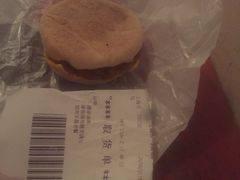-麦当劳(乳山路店)