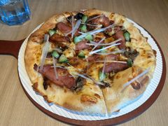 -必胜客(机场路店)