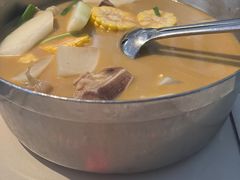 -肥仔文澳门猪骨煲(南京西路店)