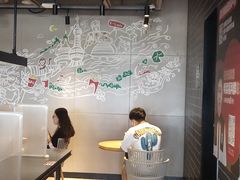 用餐区-肯德基(正定机场安检内店)