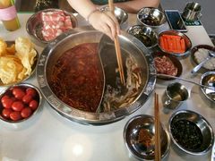 -憨铁匠老火锅(龙岗万科里店)