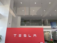 -TESLA 特斯拉(北京南四环中路特斯拉中心)
