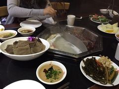 -重庆德庄火锅(体育中心店)