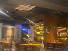-JINNS锦时 steak&pizza(浸信会礼拜堂旧址店)