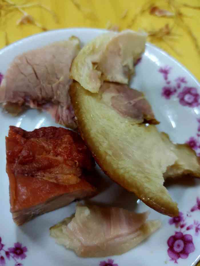 温州李氏老八珍熟食-"[环境] 特别特别小的小店,奶奶家住在附.