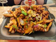 -炭舍干锅·烤鱼(扬名广场店)