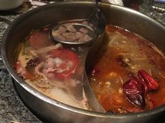 -辉哥火锅(虹桥路店)