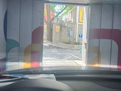 -新华百货商城（新街口物美）-停车场