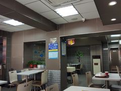-华莱士·全鸡汉堡(四道街店)