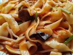 -天天向上素食餐厅(五台山店)