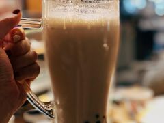 大红袍珍珠奶茶-湊湊火锅·茶憩(杭州湖滨银泰in77店)