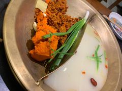 -沸炉重庆老火锅(军事博物馆店)