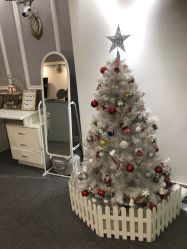 -YooMee优美智能科技美肤机构