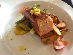 -南沙游艇会·大兵船餐厅