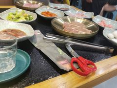 -臻牛烤肉