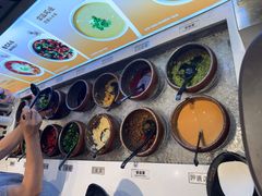 -呷哺呷哺 小火锅 (浦东新欧尚超市店)