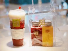 -奈雪的茶(红谷滩万达广场店)