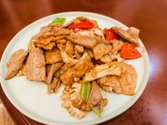 老爆三-萌啊莫·素食天津菜·西餐(五大道店)