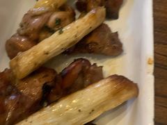 香草大葱烤鸡肉-Kitchen·Y洋厨房西餐厅(王府壹号店)